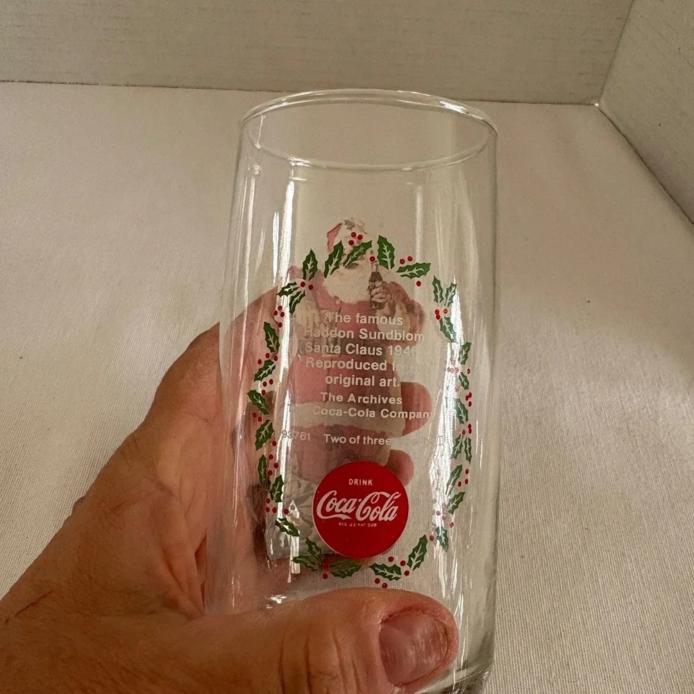 Vintage Coca-Cola Santa Claus Glass Haddon Sundblom 1946‎ Series 2 of 3  6in